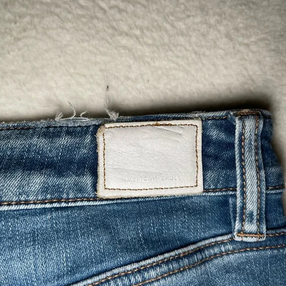 American Eagle Ripped High Rise Jeggings - Picture 7 of 7
